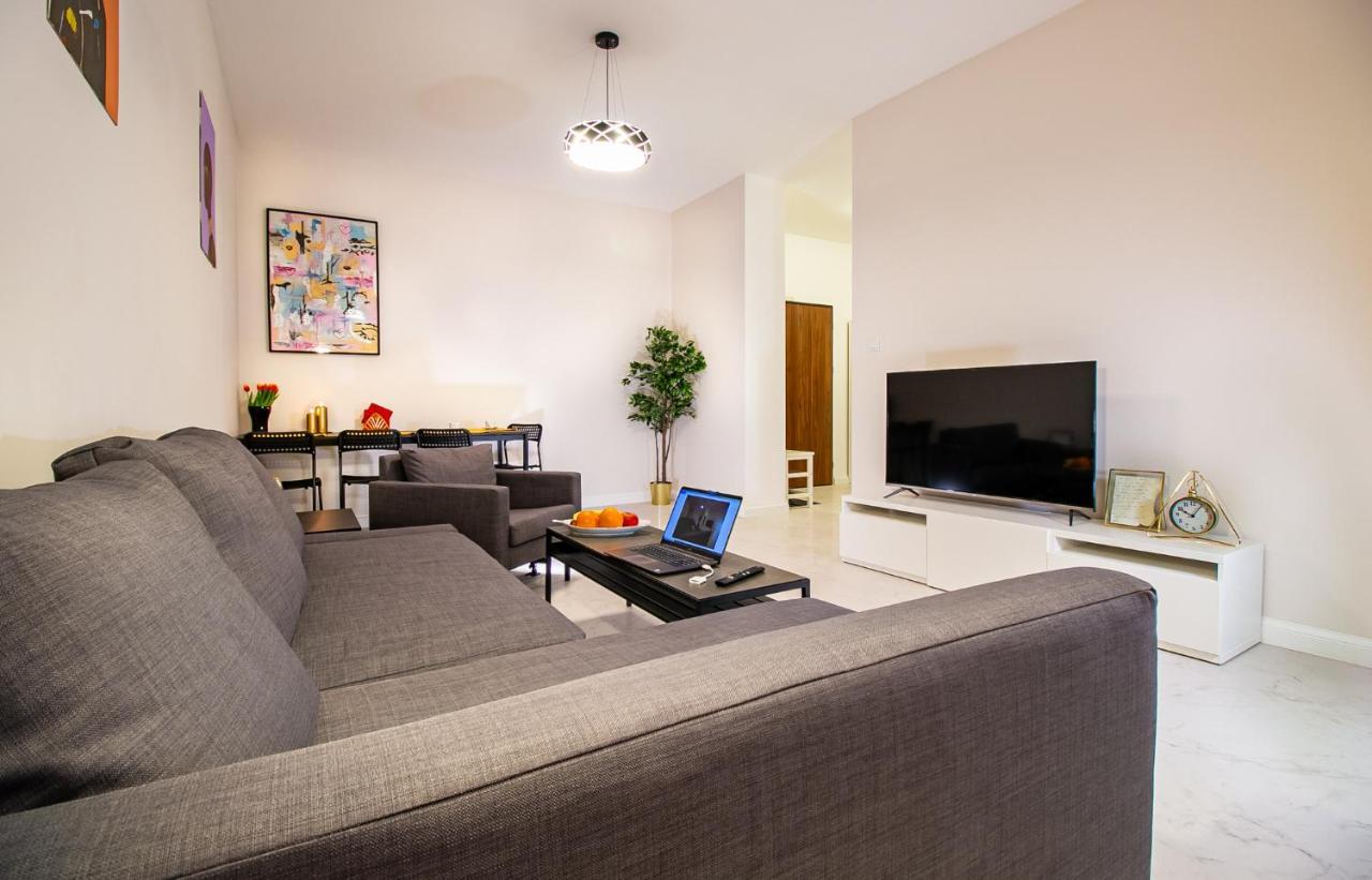 Apartment Athome - Chmielna 104 Warsaw